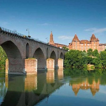 Le Theatre, Coeur De Ville Montauban Luaran gambar